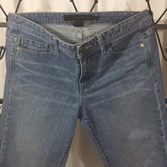 Calvin Klein Jeans Woman’s Light Wash Capris 29/8 - Picture 5 of 8